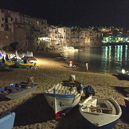 Casa Marina, La Terrazza Sul Mare Bed & Breakfast Cefalu Exterior photo