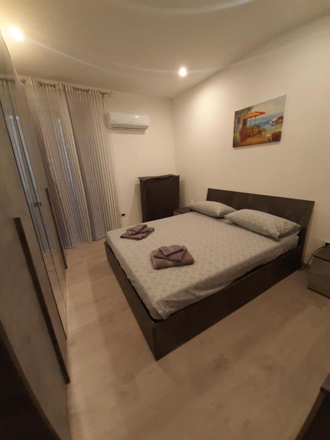 Casa Marina, La Terrazza Sul Mare Bed & Breakfast Cefalu Exterior photo