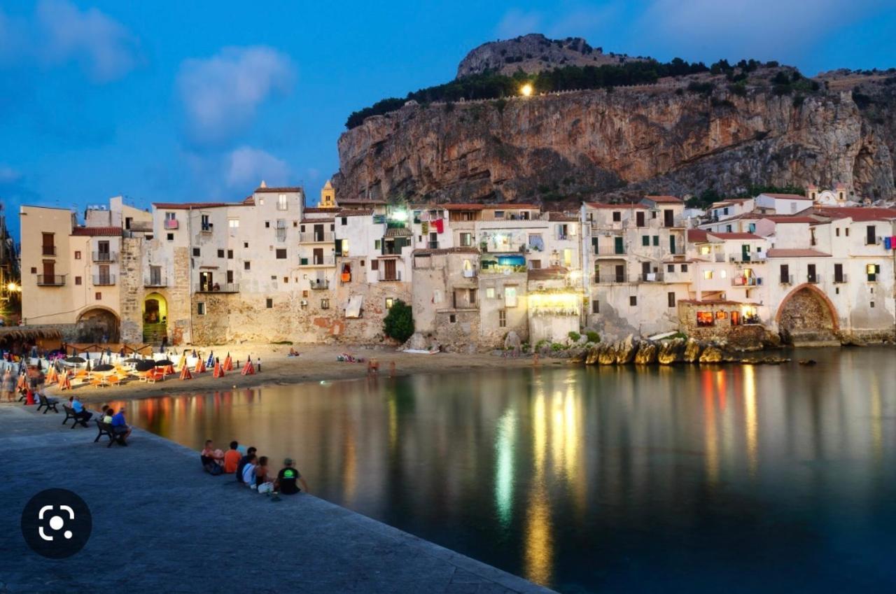 Casa Marina, La Terrazza Sul Mare Bed & Breakfast Cefalu Exterior photo