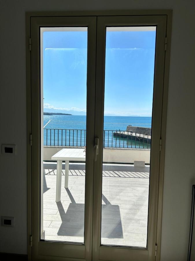 Casa Marina, La Terrazza Sul Mare Bed & Breakfast Cefalu Exterior photo